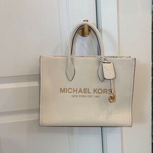 Michael Kors White Tote Bag